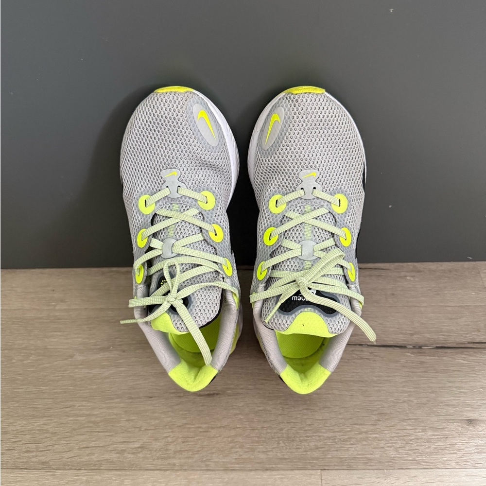 Nike Renew Run Mens Running Trainers CK6357 Sneakers Shoes